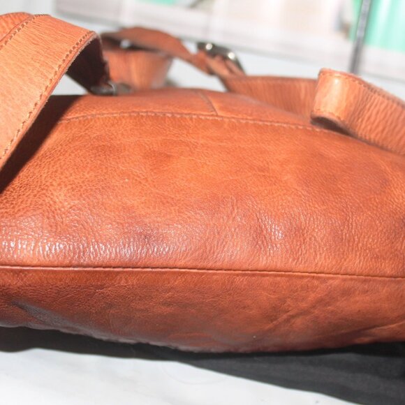 $711 VILENCA Holland Emilia Intrecciato Woven Distressed Leather Backpack Bag - Picture 5 of 6